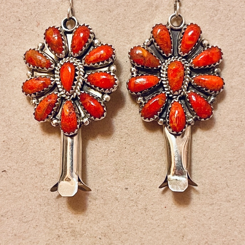 VTG Native American Zuni Sterling RED CORAL CLUSTER Squash Blossom earrings